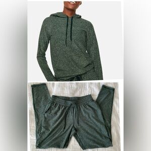 Outdoor Voices CloudKnit Hoodie & Pants Set in Heather Green Size S/M